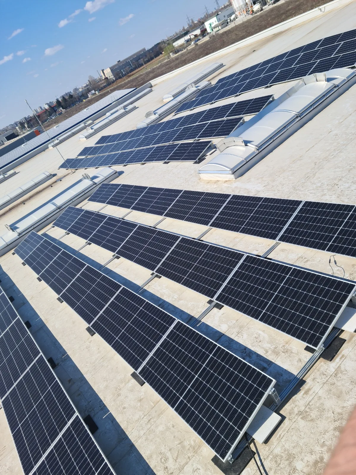 Sisteme fotovoltaice complete